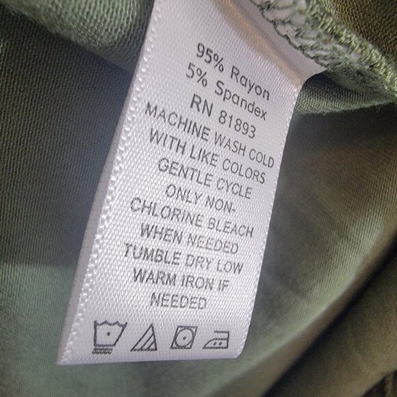 H by Halston Pale Green High Low Assymetric Size XS‎ EUC - Picture 5 of 5